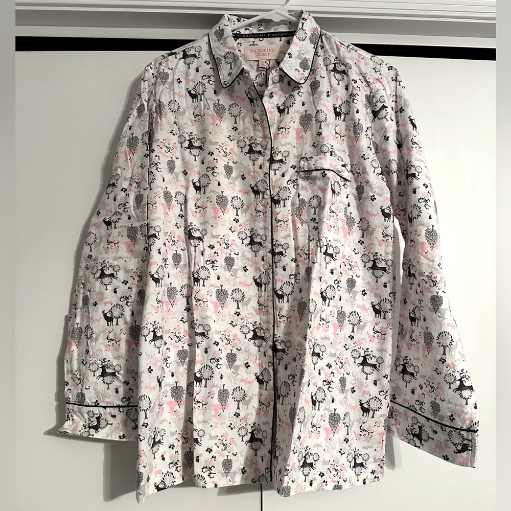 Victoria’s secret flannel top size women’s medium NWT